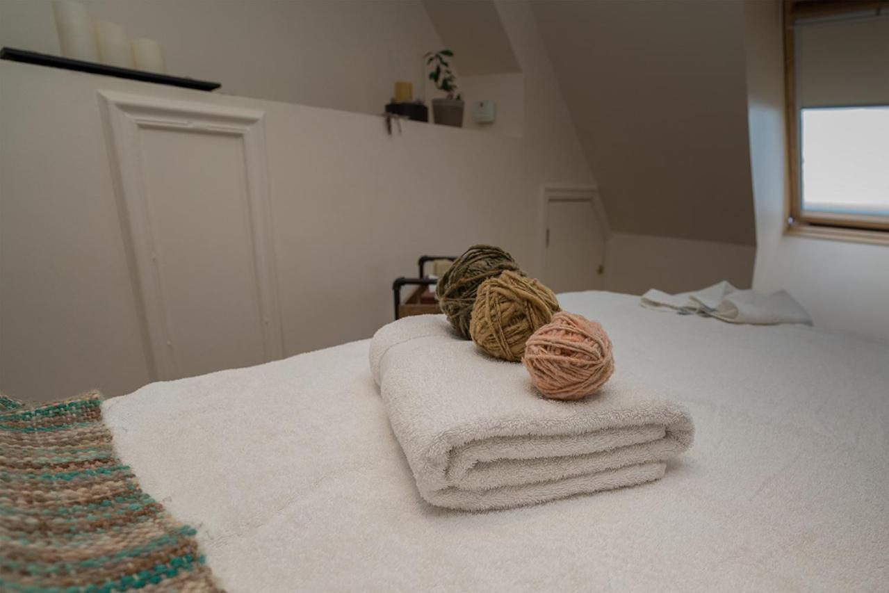 Wyndham Puerto Varas Pettra Exterior foto A massage table